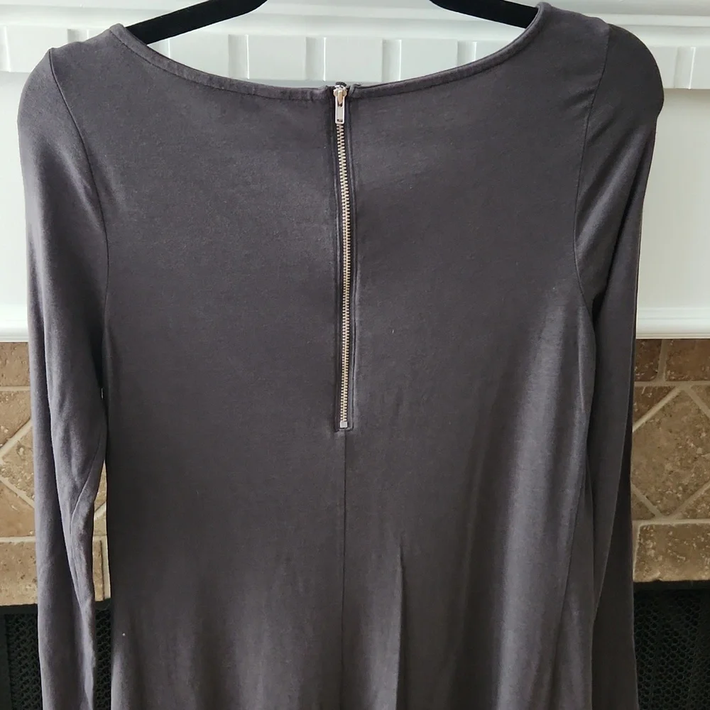 Express Dress - Picture 4 of 7